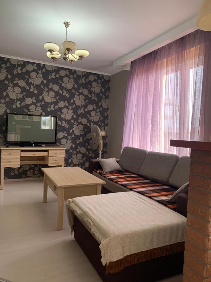 Apartment Vyshyvanka In The Centre Ivano-Frankivsk